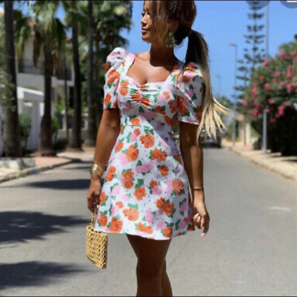Zara Mini Floral Dress 🌸